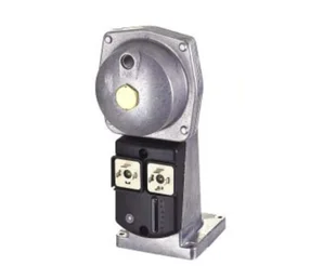 Привод для газовых клапанов Siemens SKP25.012U1